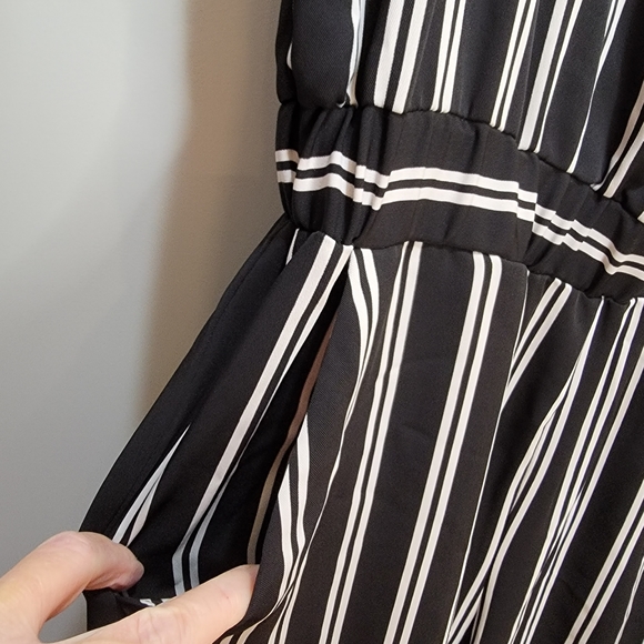 Beige By eci Black & White Stripe Crop Wide-Leg  Romper Jumpsuit  Small - Picture 4 of 15